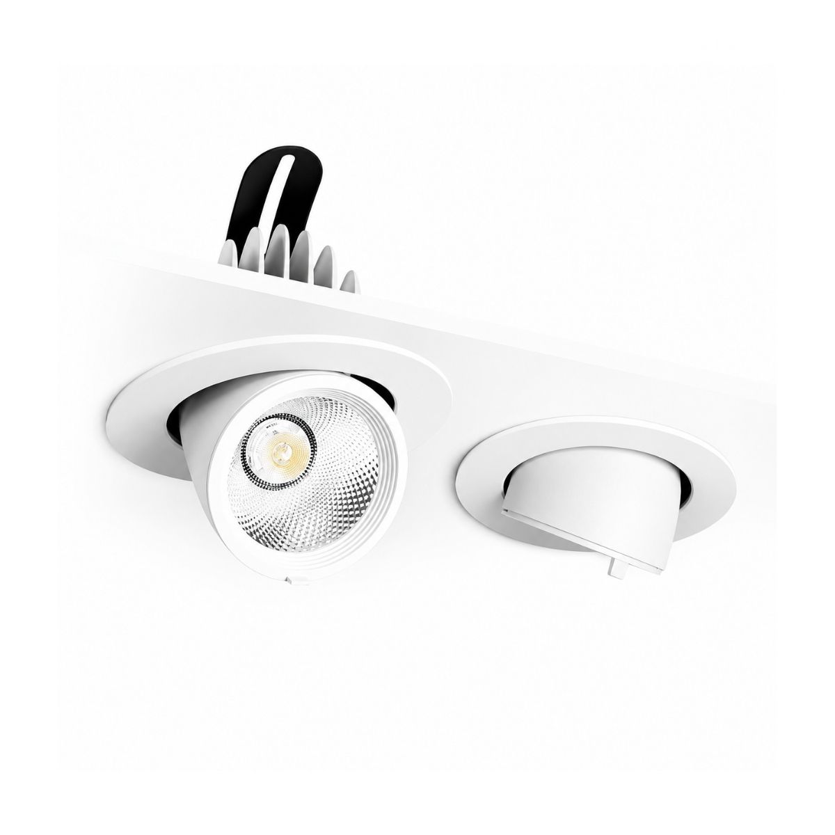 khả năng xoay 360° và điều chỉnh hướng chiếu linh hoạt, giúp đưa ánh sáng đến đúng khu vực cần tạo điểm nhấn